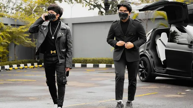 6 Potret Kebersamaan Atta Halilintar dan Thariq Halilintar, Sibling Goals