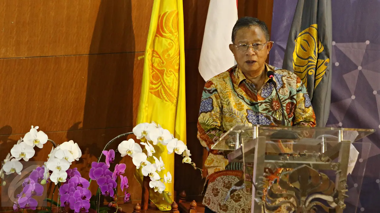 20151109-Menko Darmin Sampaikan Kuliah Umum di UI-Jawa Barat