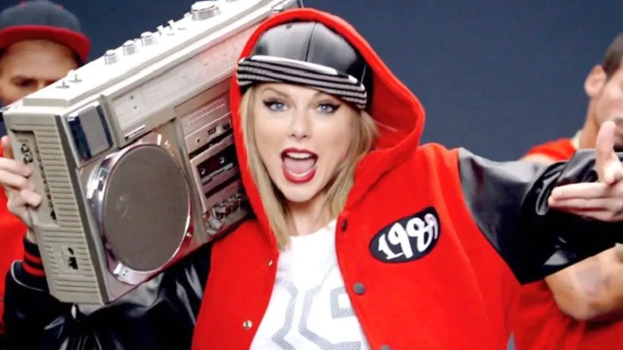 [Bintang] Taylor Swift