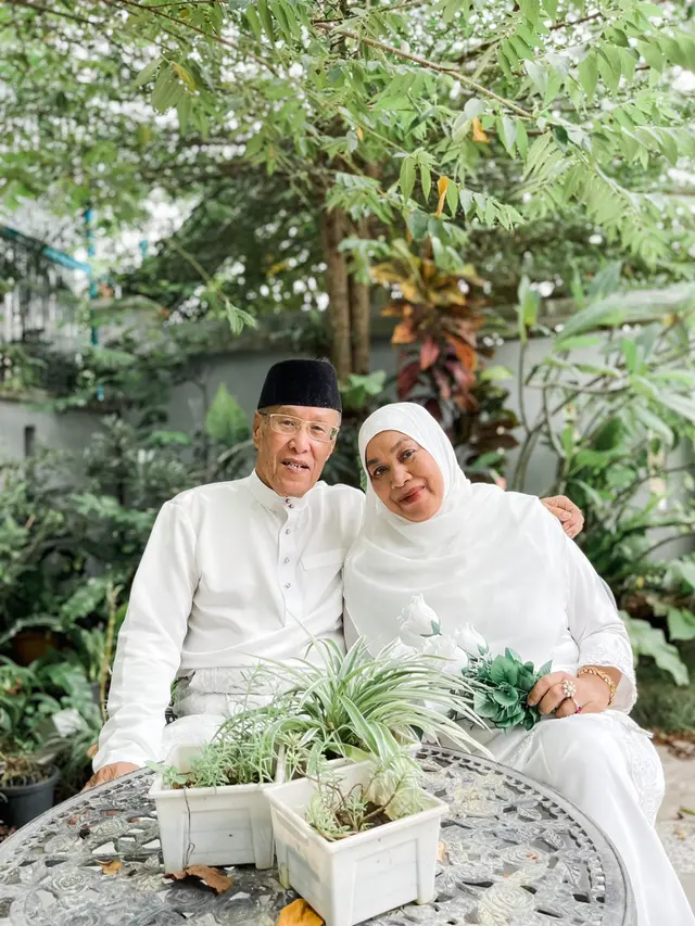 Viral, Kisah Pasangan Lansia Menemukan Cinta di Usia Emas