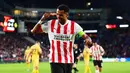 Cody Gakpo. Sayap kiri Belanda berusia 23 tahun ini menjadi pemain Eredivisie terbaru yang didapatkan Liverpool setelah penampilan apiknya di Piala Dunia 2022 lalu. The Reds berhasil menikung Manchester United dalam persaingan untuk mendapatkan pemain asal PSV tersebut. Transfer senilai 42 juta euro telah disepakati kedua klub untuk perpindahan pemain yang total tampil dalam 159 laga bersama PSV di semua ajang dengan torehan 55 gol dan 50 assist. (AFP/Olaf Kraak)
