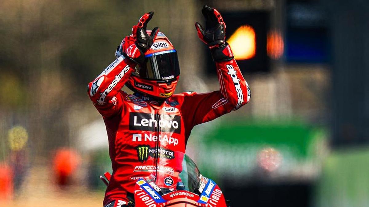 Dengan Cara yang Mengesankan, Marc Marquez Dominasi MotoGP Thailand 2025