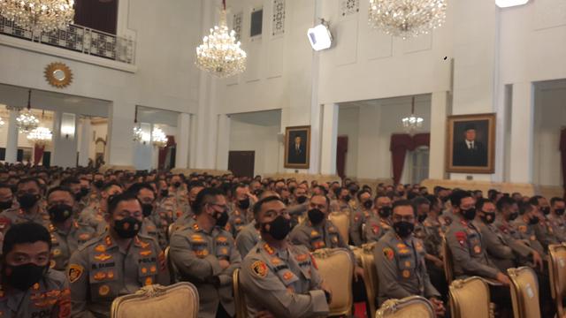 Presiden Jokowi akan memberikan pengarahan kepada para Kapolda, Kapolres, hingga perwira tinggi Polri di Istana Negara Jakarta, Jumat (14/10/2022).