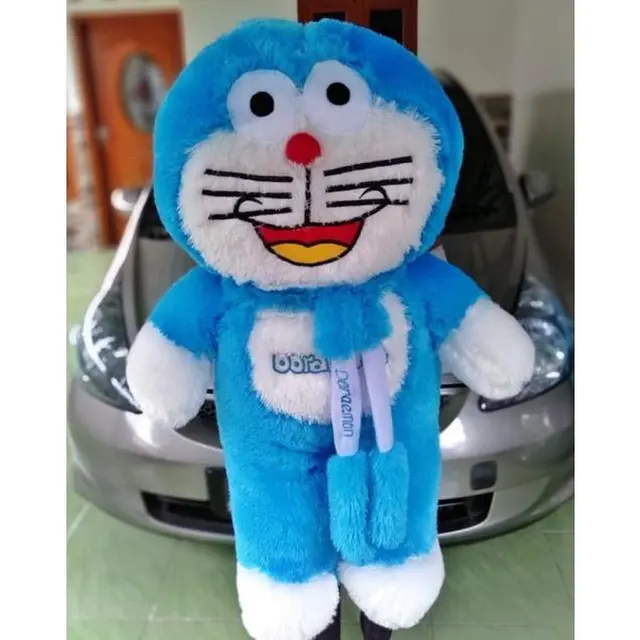 6 Bentuk Boneka Doraemon Ini Nyeleneh, Absurd Banget