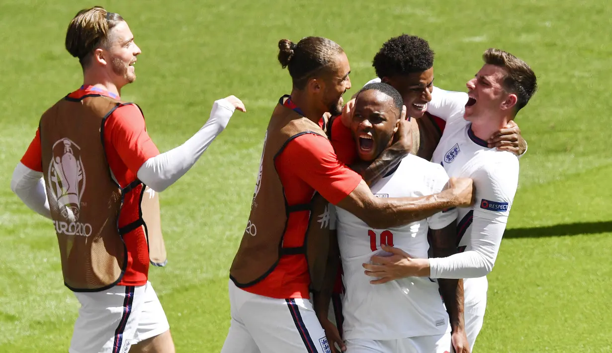 Timnas Inggris meraih kemenangan 1-0 atas Kroasia pada laga pertama Grup D Euro 2020 di Stadion Wembley, Minggu (13/6/2021). (AP Photo/Justin Tallis, Pool)