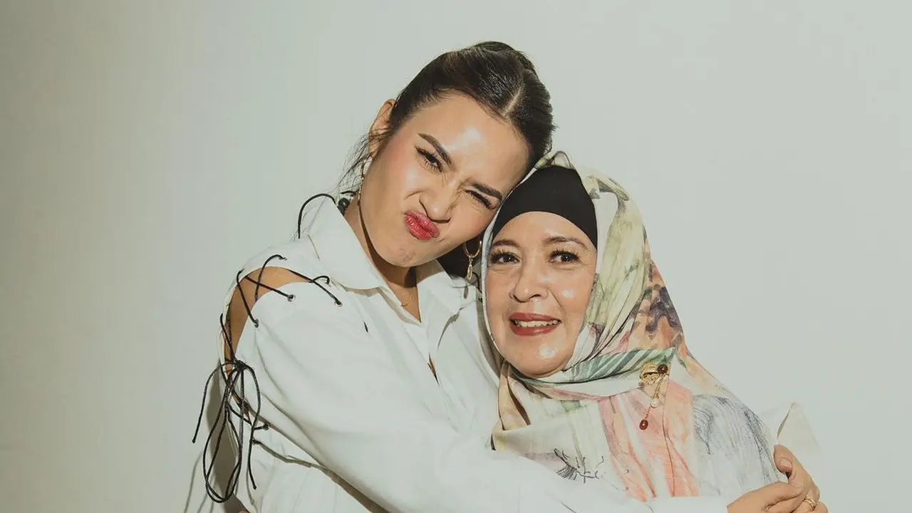 Raisa dan Ibu