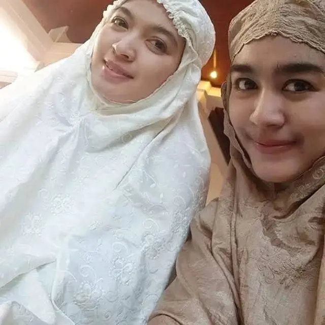 6 Kebersamaan Selvi Ananda dan Kakak yang Jarang Tersorot, Kompak Bak Sahabat