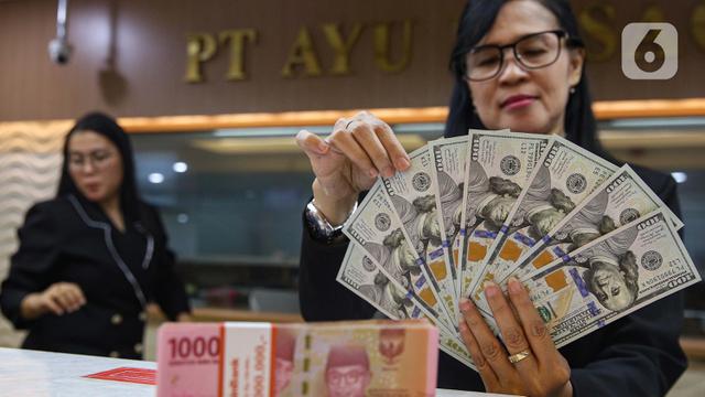 Tertekan, Rupiah Terjun ke Level Rp16.283 per Dolar AS