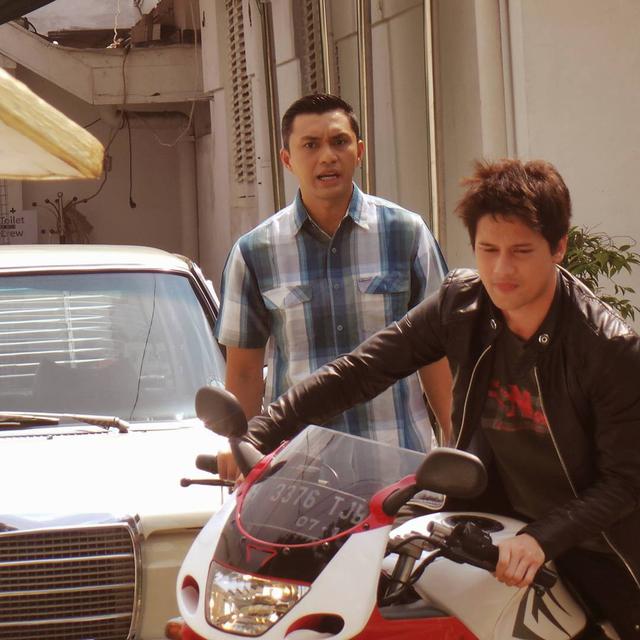 6 Potret Lawas Lucky Perdana, Bukti Awet Muda