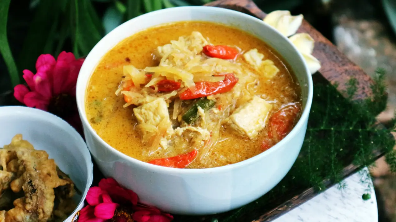 Ilustrasi sayur tempe kuah