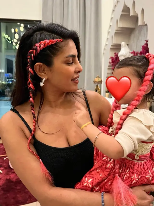 Priyanka Chopra  Rayakan Mother’s Day 2026 [@nickjonas]
