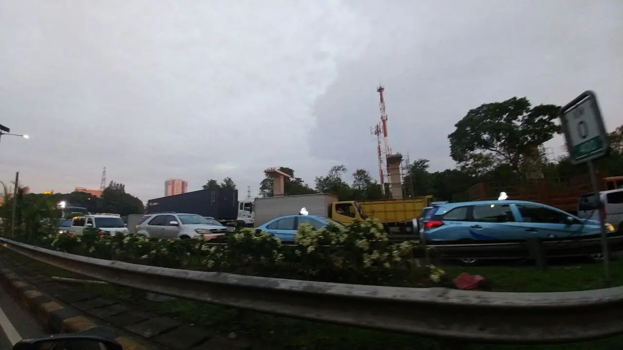 Tol Jakarta Cikampek Macet