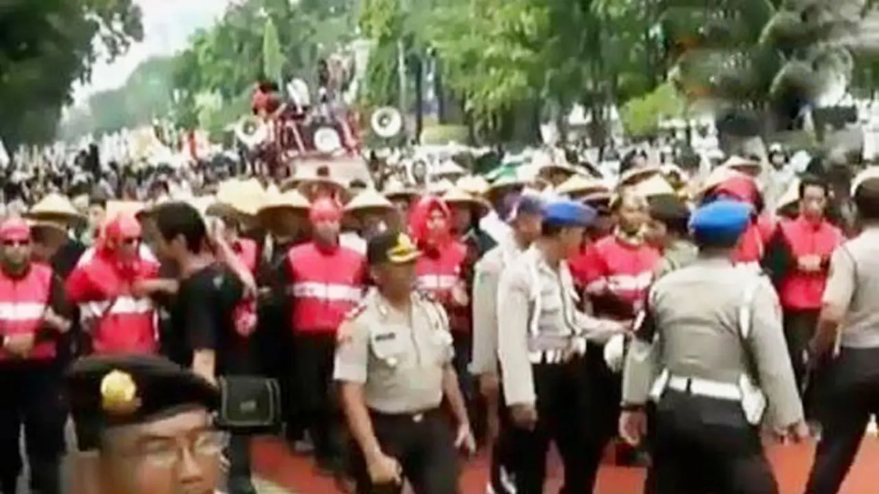 Protes Ribuan Petani