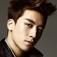 Tepat di hari ulang tahunnya yang ke-27 (12/12/2017), Seungri melakukan kegiatan sosial. (foto: allkpop.com)