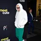 Pete Davidson menghadiri pemutaran perdana film 'Meet Cute' di Manhattan West Plaza, New York, Amerika Serikat, 20 September 2022. Pete mengenakan sweater putih saat menghadiri acara tersebut. (Photo by Evan Agostini/Invision/AP)