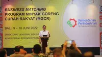 Menko Luhut: Cuma 2 Negara di Dunia yang Masih Pakai Minyak Goreng Curah