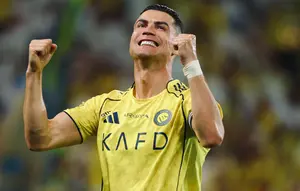 Daftar Pemain Terkaya: Cristiano Ronaldo Raup US$ 300 Juta, Lionel Messi Tertinggal Jauh
