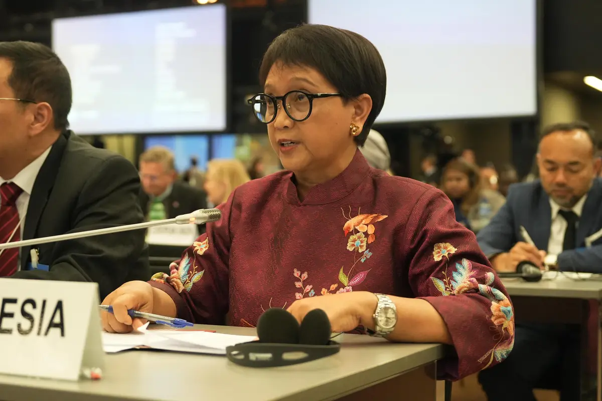 Menteri Luar Negeri Republik Indonesia (Menlu RI) Retno Marsudi dalam pertemuan Global Refugee Forum PBB di Jenewa, Swiss, pada Rabu (13/12/2023). (Dok: Kemlu RI)