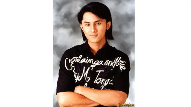 6 Foto Jadul Hengky Kurniawan Saat Jadi Pesinetron Hits, Tampan Banget