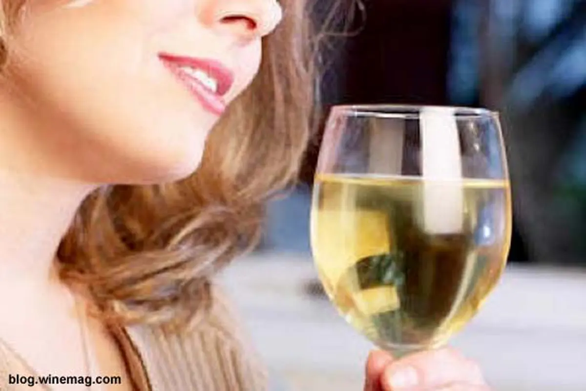 wanita-alkohol-130513c.jpg
