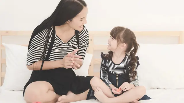 Tips Mengelola Uang THR Anak Biar Nggak Jadi 'Investasi Bodong'