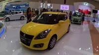 Suzuki menargetkan penjualan sebanyak 700 unit di GIIAS 2016 (Septian/Otomotif)