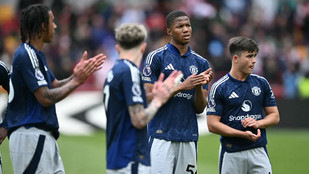 Foto: Takluk dari Brentford, MU Catatkan 6 Laga Beruntun Tanpa Kemenangan di Liga Inggris