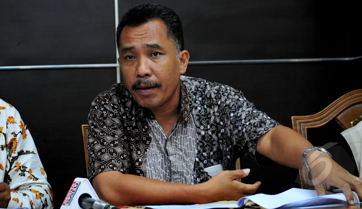 Jayadi Damanik saat memberikan keterangan pers di  kantor Komnas HAM, Jakarta, Selasa (7/4/2015). Komnas Ham mengatakan paham kebencian yang dianut sekelompok masyarakat menjadi penyebab kasus  kekerasan di Indonesia. (Liputan6.com/Yoppy Renato)