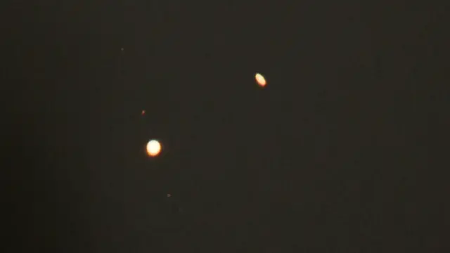 Antusiasme Warga India Lihat Fenomena Konjungsi Besar Jupiter-Saturnus