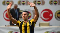 Dibuang dari MU, Van Persie Tak Dendam Pada Van Gaal
