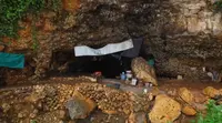 Gua Langse Terletak di Sisi Timur Laut Selatan, Gua Ini Kerap Menjadi Tempat Wisata Spiritual. (Liputan6.com/Balgoraszky Arsitide Marbun)
