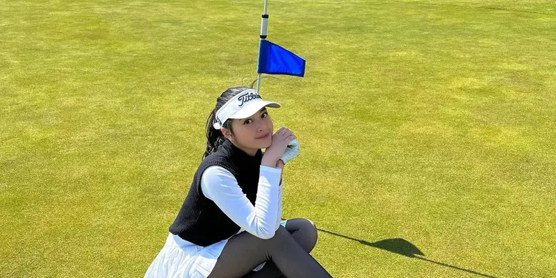 Tampil Girly, Ini Potret Yoriko Angeline Saat Main Golf di Amerika Serikat