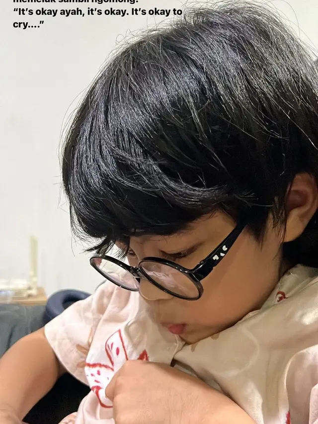 Kunto Aji yang Begitu Tegar Saat Sang Ayah Meninggal Dunia, Tangisnya Pecah Saat Dipeluk Anak