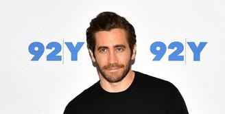 Jake Gyllenhaal hampir memerankan tokoh Spider-Man di film Spider-Man 2. Ia diminta untuk menggantikan Tobey Maguire karena masih cidera. Namun sepertinya Tobey masih bisa melanjutkan proses syuting. (DIA DIPASUPIL / GETTY IMAGES NORTH AMERICA / AFP)