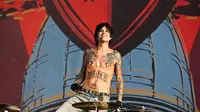 Tommy Lee (ozirith.com)