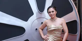 Sejak lama artis senior Wulan Guritno dan Ferry Salim saling kenal. Setelah keduanya sama-sama terjun ke dunia akting, Wulan dan Ferry baru dipasangkan belum lama ini. (Nurwahyunan/Bintang.com)