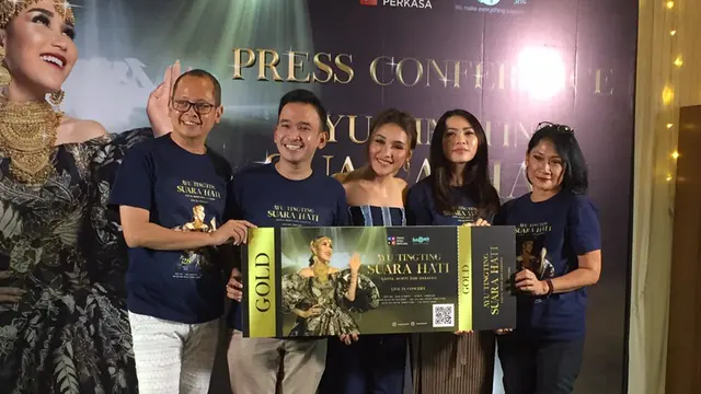 7 Potret Ayu Ting Jelang Konser 10 Tahun Perjalanan Karier
