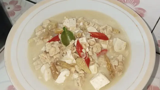 Tempe Busuk Santan