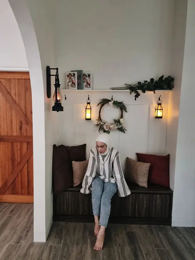 7 Potret Terbaru Rumah Arya Saloka Usai Renovasi, Tampil Mewah dengan Gaya Farmhouse