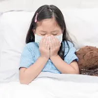 Ilustrasi flu dan batuk pada anak. (c) kwanchaichaiudom/Depositphotos