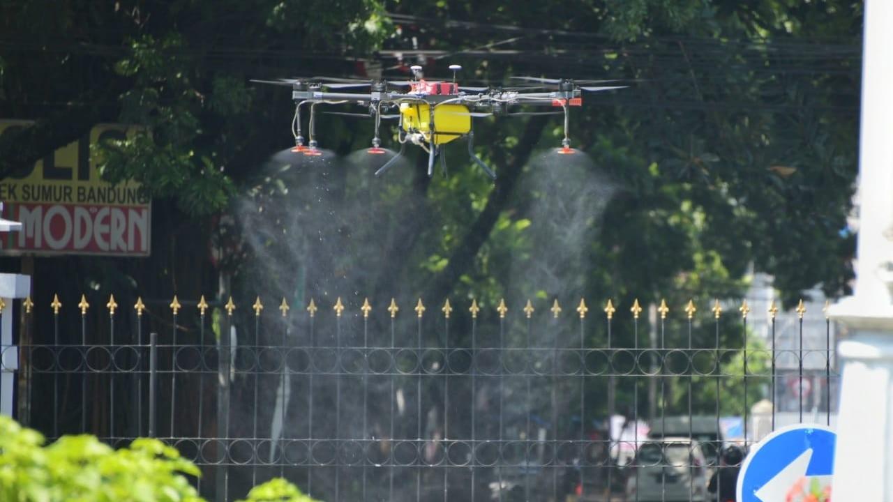 Drone disinfektan