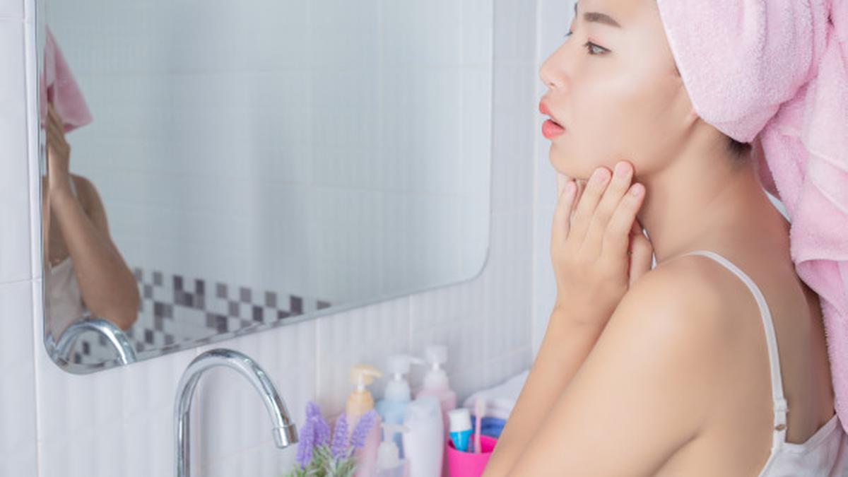 Rahasia Hilangkan Flek Hitam Membandel? Kulit Glowing Bebas Noda Bukan Mimpi Lagi