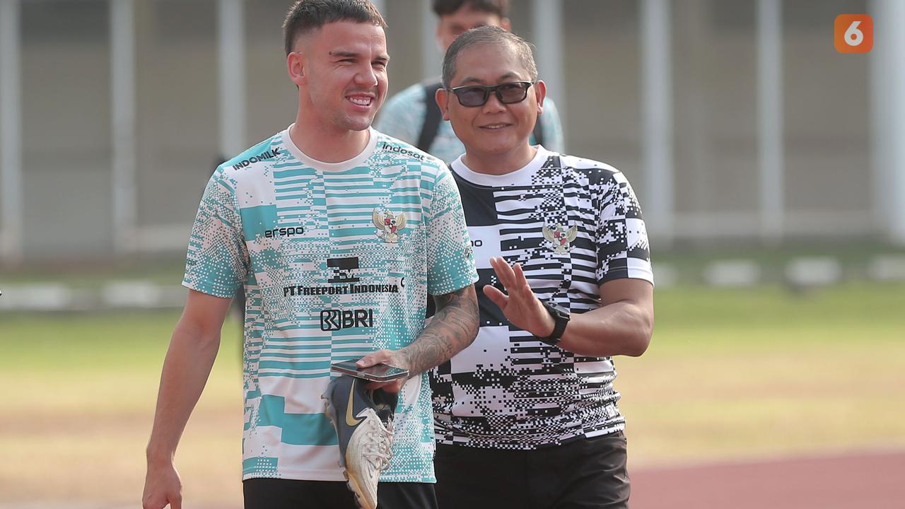 Calvin Verdonk - Latihan Timnas Indonesia