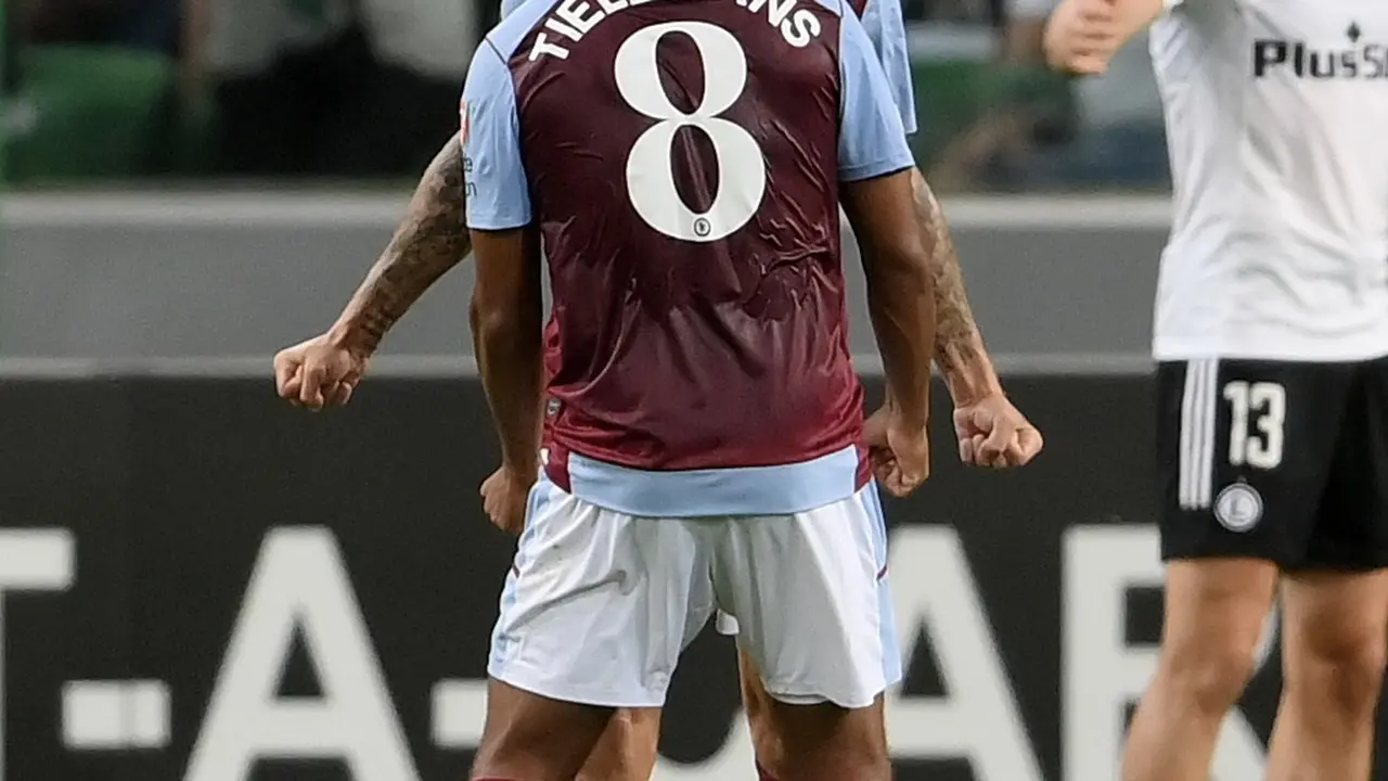 Legia Warsawa Vs Aston Villa