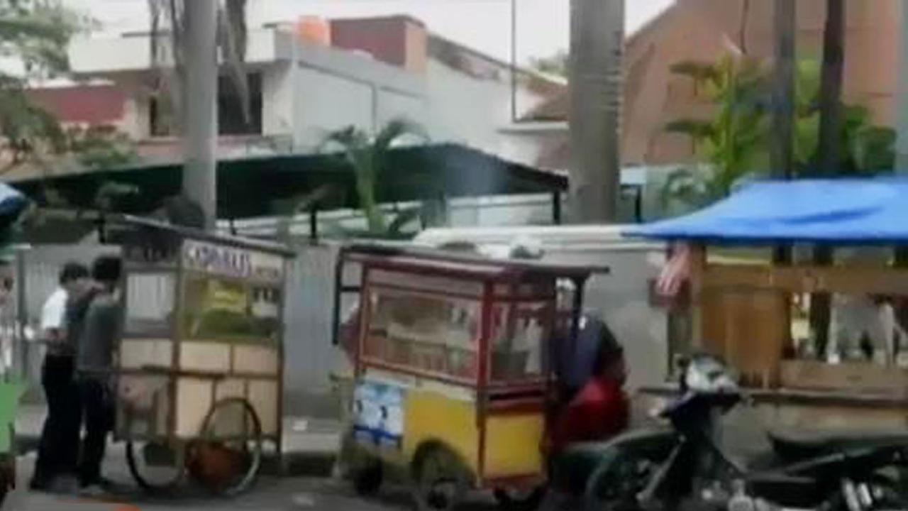 Segmen 1: Razia PKL Tanah Abang hingga TNI Gelar Latihan Tertutup