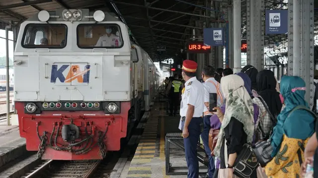 KAI menyatakan, jalur hulu pada petak jalan Stasiun Pekalongan-Stasiun Sragi kembali dapat dilalui perjalanan KA pada Sabtu, (17/1/2026). (Foto: KAI)
