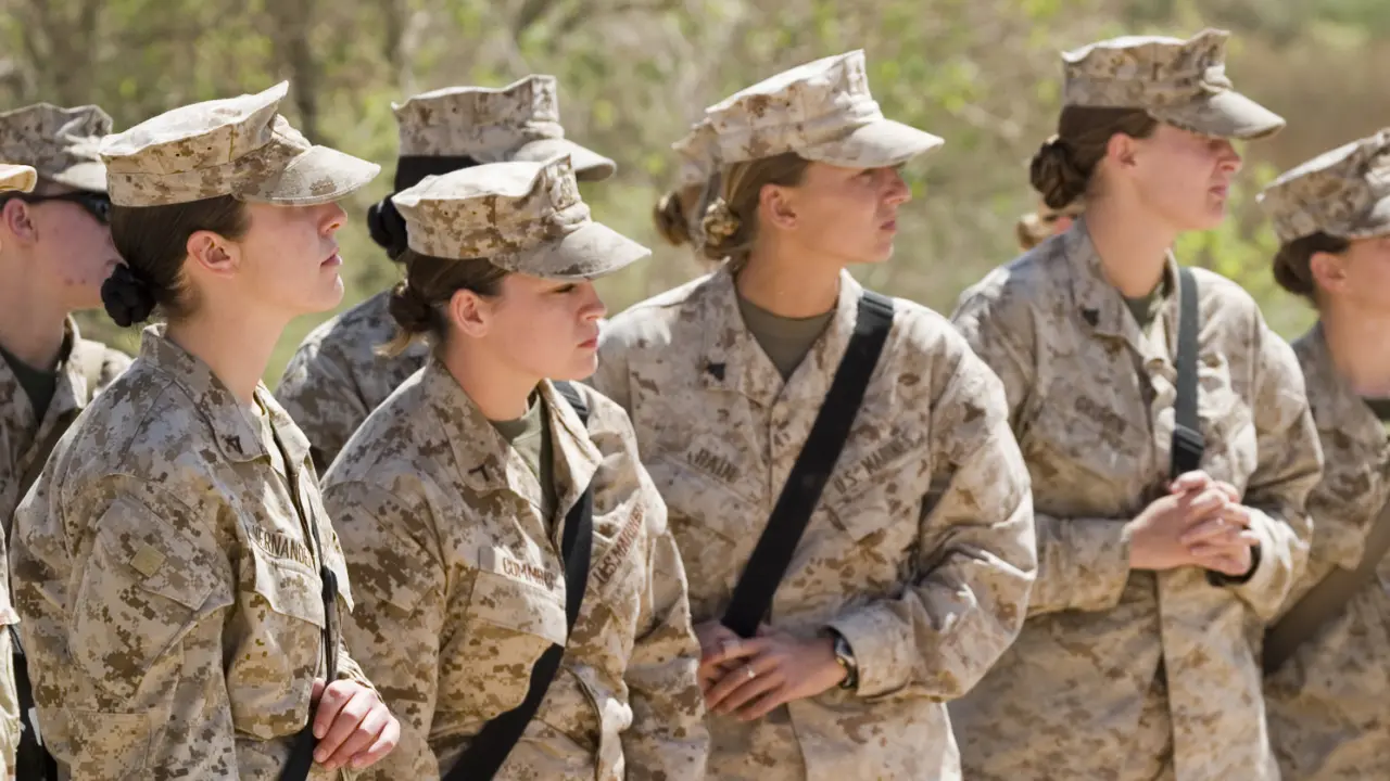 Facebook Marines United Sebar Foto Telanjang Tentara AS