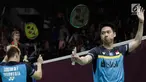 Pasangan Indonesia, Kevin Sanjaya/Marcus Gideon berselebrasi usai mengalahkan Mark Lamsfuss/Marvin Seidel (Jerman) pada Indonesia Masters 2019 di Istora Senayan, Rabu (23/1). Kevin/Marcus lolos ke 16 besar, 21-13, 19-21, 21-15. (Bola.com/M Iqbal Ichsan)