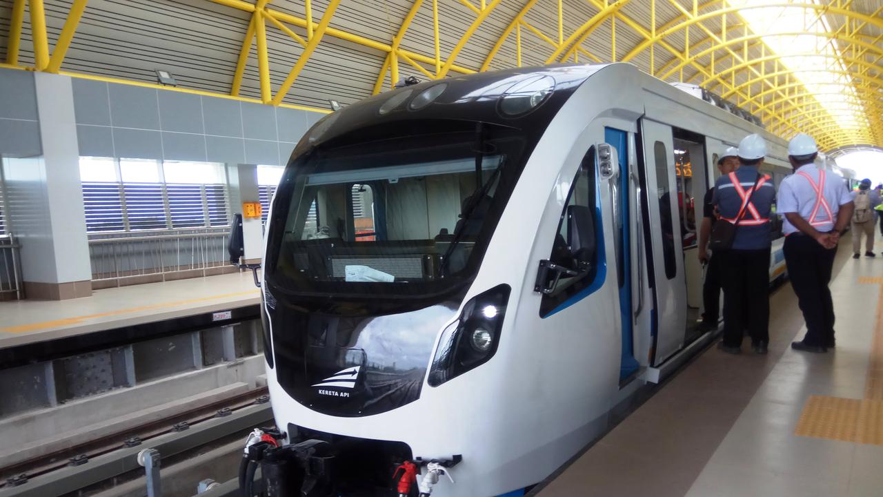Waktu Tempuh Tercepat LRT Palembang Belum Capai Target