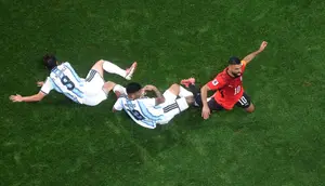 Argentina Lolos Dramatis ke Perempat Final Piala Dunia 2026, Pakar VAR Nilai Mesir Semestinya Dapat Penalti